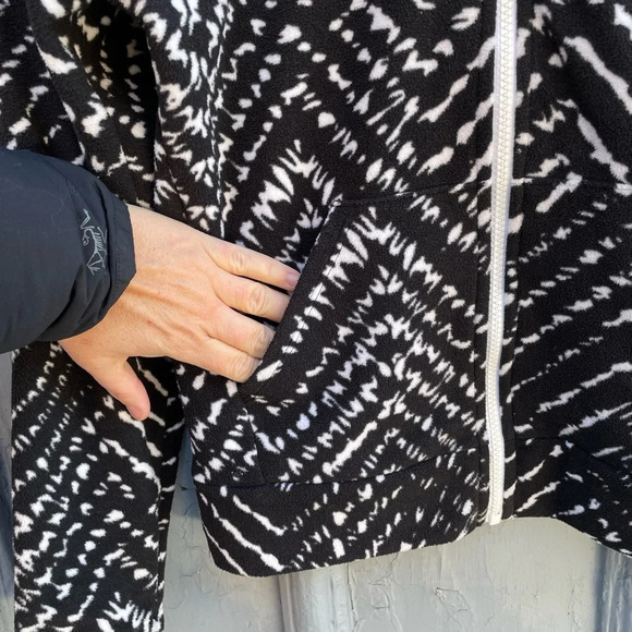 The North Face Glacier Fleece,  Youth 14 - Picture 12 of 12